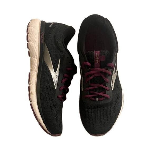 Brooks Trace 1 Women's Black and Purple Running Shoes, Size 8.5 - Picture 4 of 6